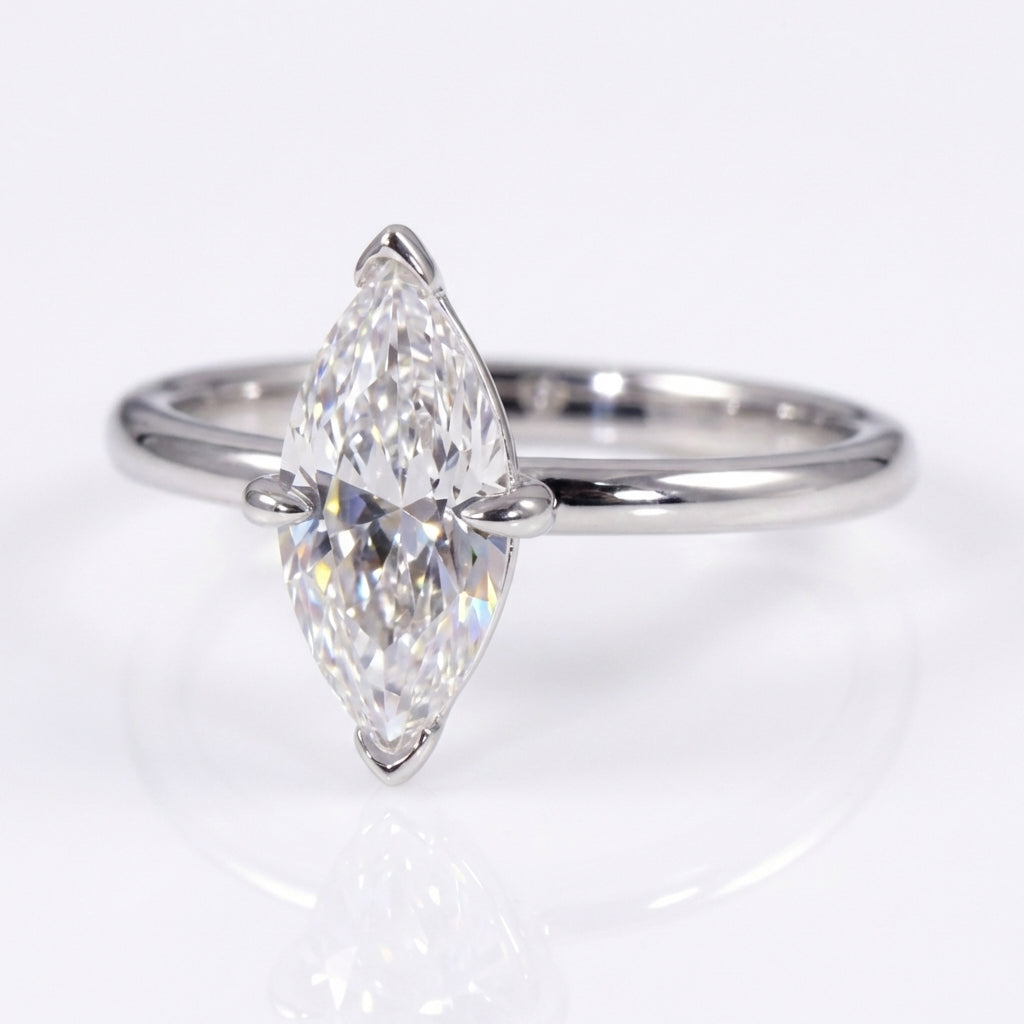 "Shuttle" marquise cut ring