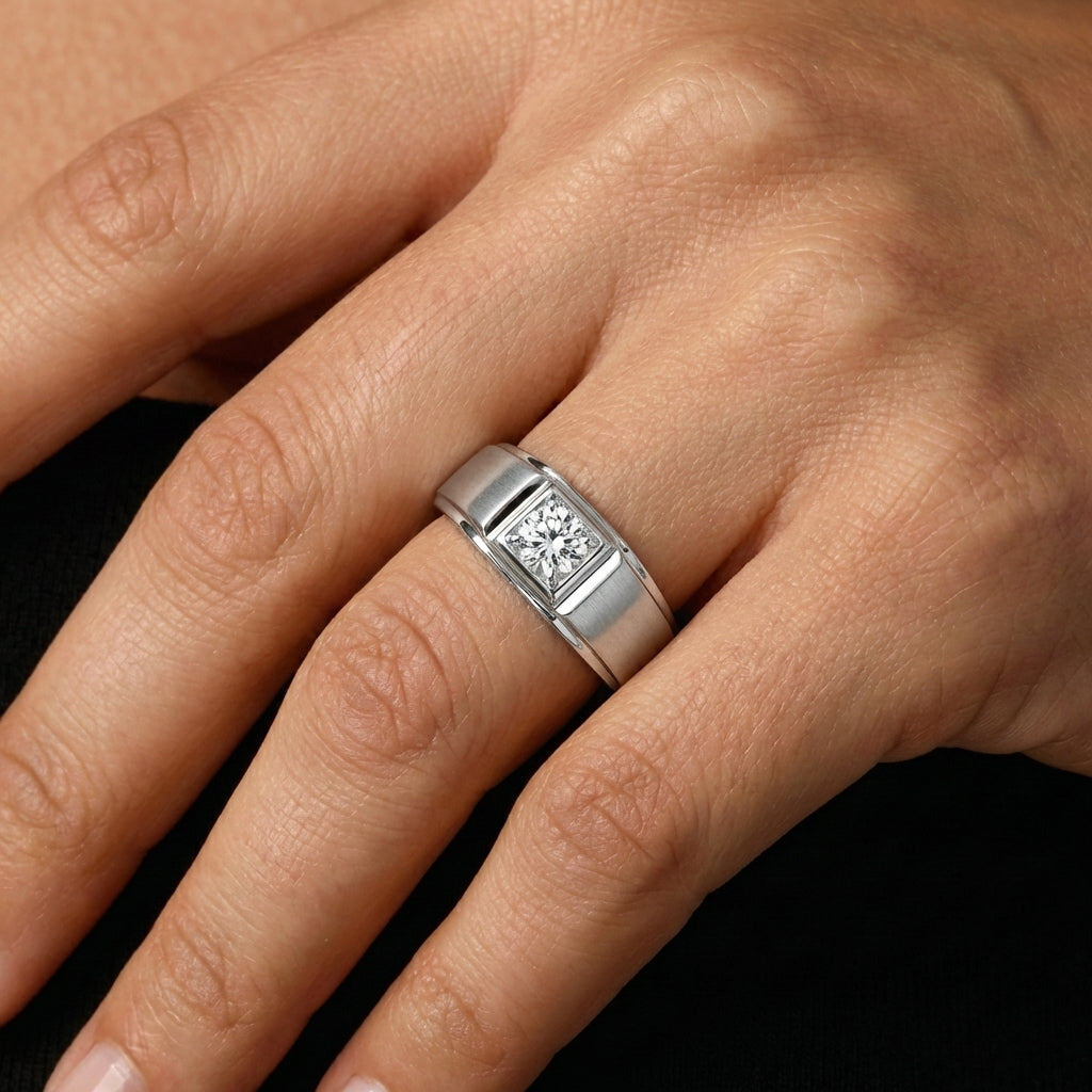 "Astral" ring
