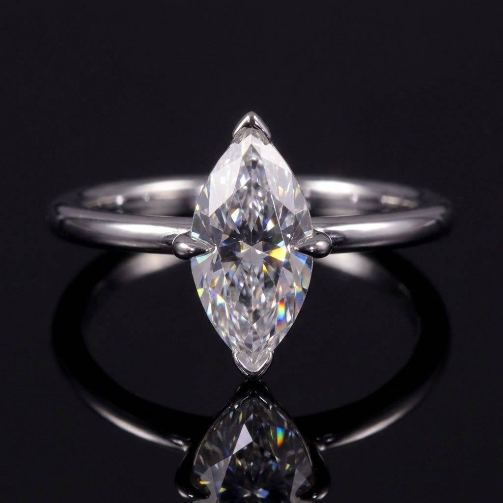 "Shuttle" marquise cut ring