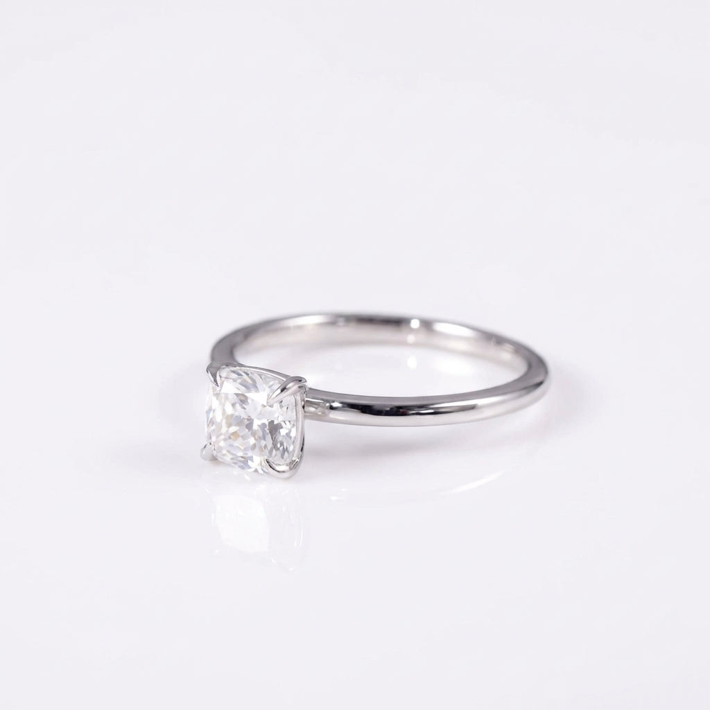"Cube" princess cut ring