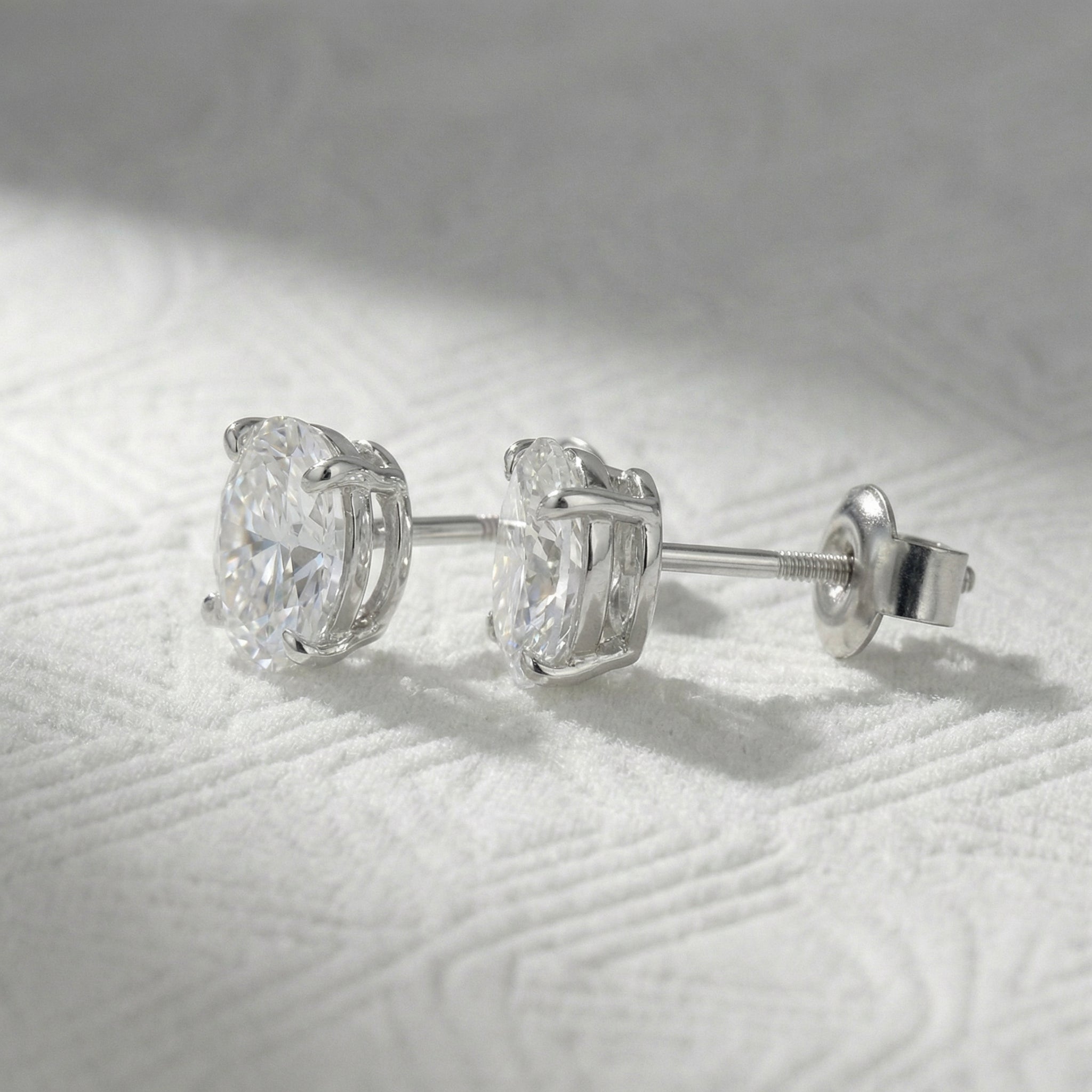 "Lens" oval cut earrings