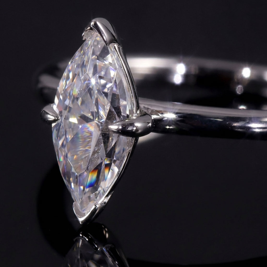 "Shuttle" marquise cut ring