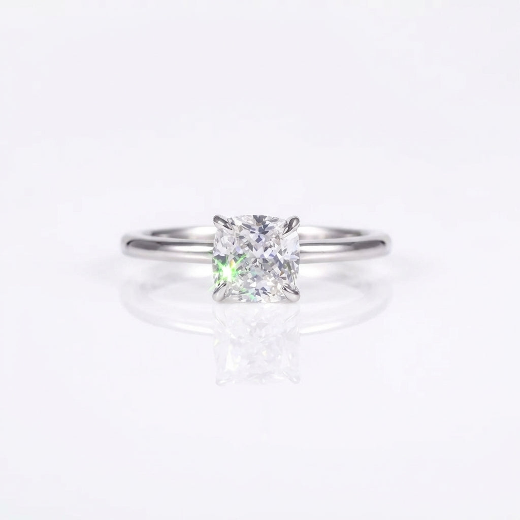 "Cube" princess cut ring