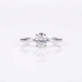 "Lens" oval cut ring